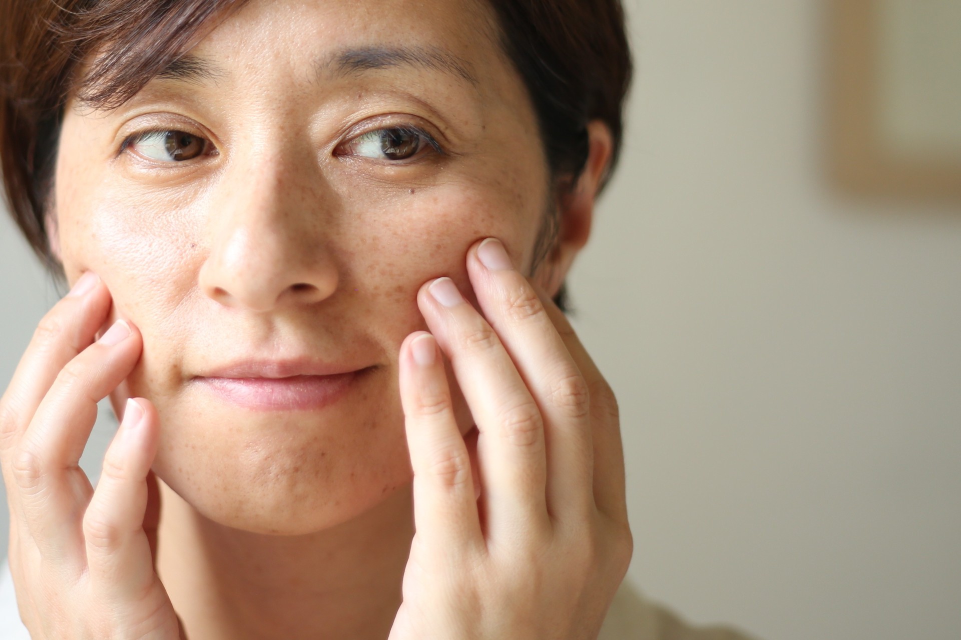 肝斑ケアで美肌 | 伊那市でつる艶肌を目指すならBeauty Salon BELLA